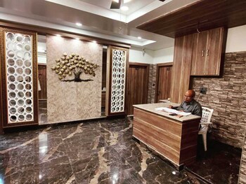 hotel royal vrindavan