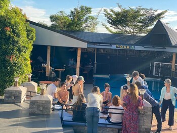 netluna villa hotel and tours