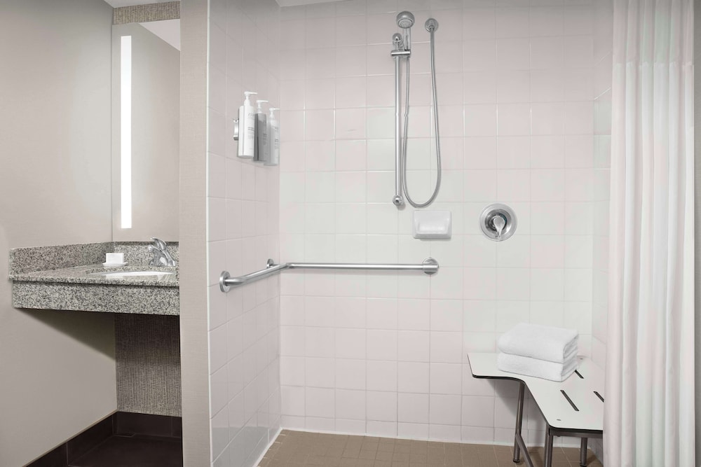 hilton garden inn hoffman estates