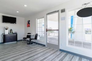 Motel 6 Barstow, Ca - Route 66,San Bernardino County>>Barstow,2 star
