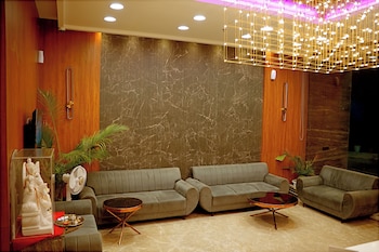 the sky imperial hotel kailash