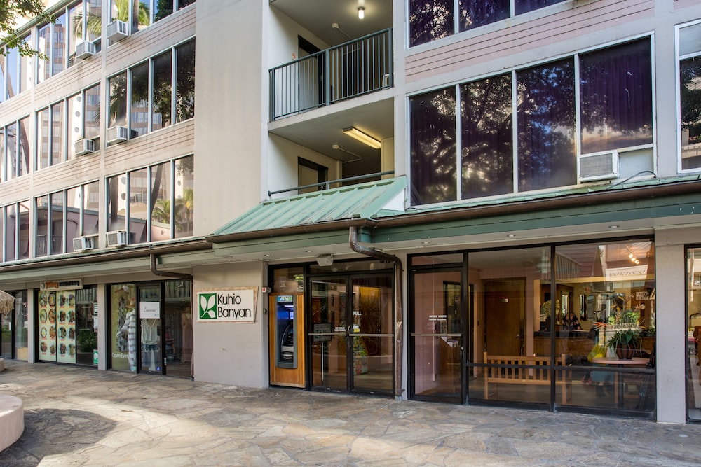 kuhio banyan club