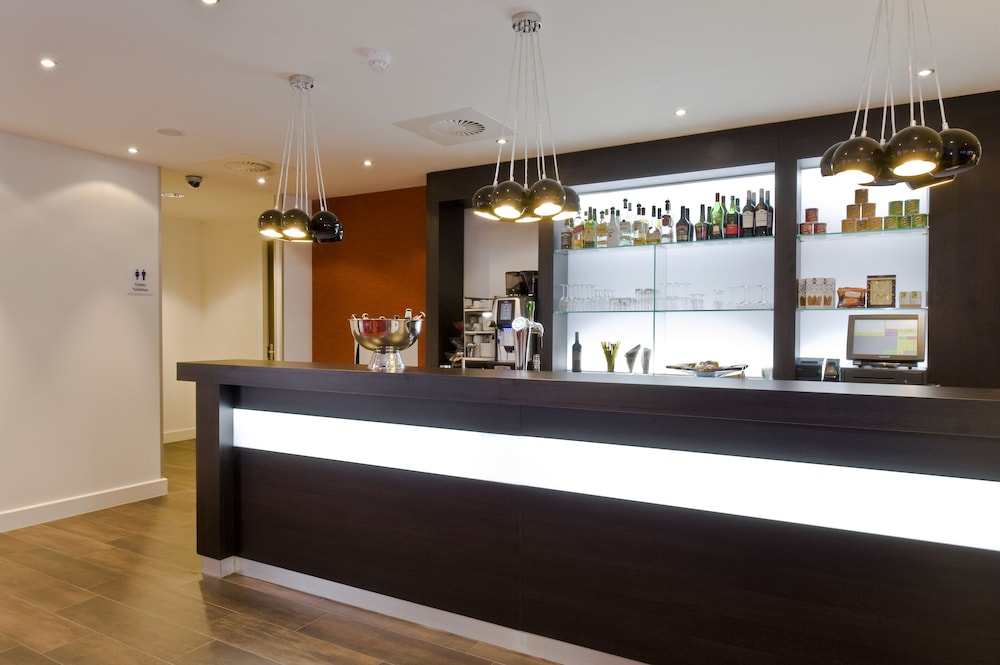 holiday inn express amsterdam schiphol by ihg