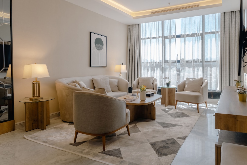 swiss international taif