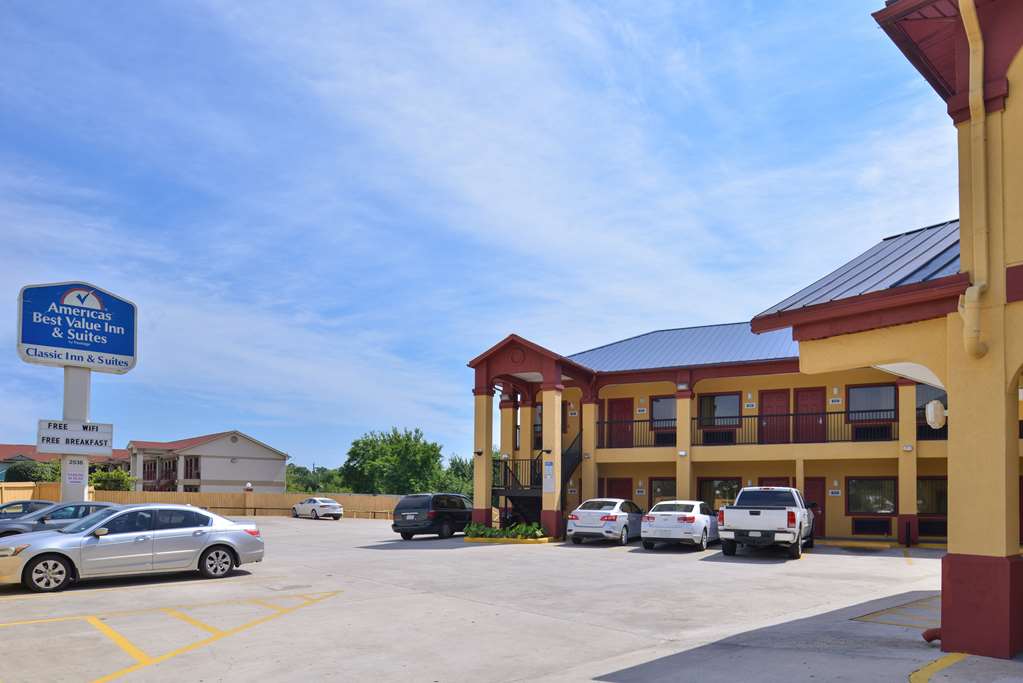 americas best value inn and suites houston downtown