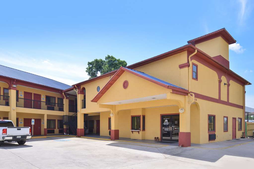 americas best value inn and suites houston downtown