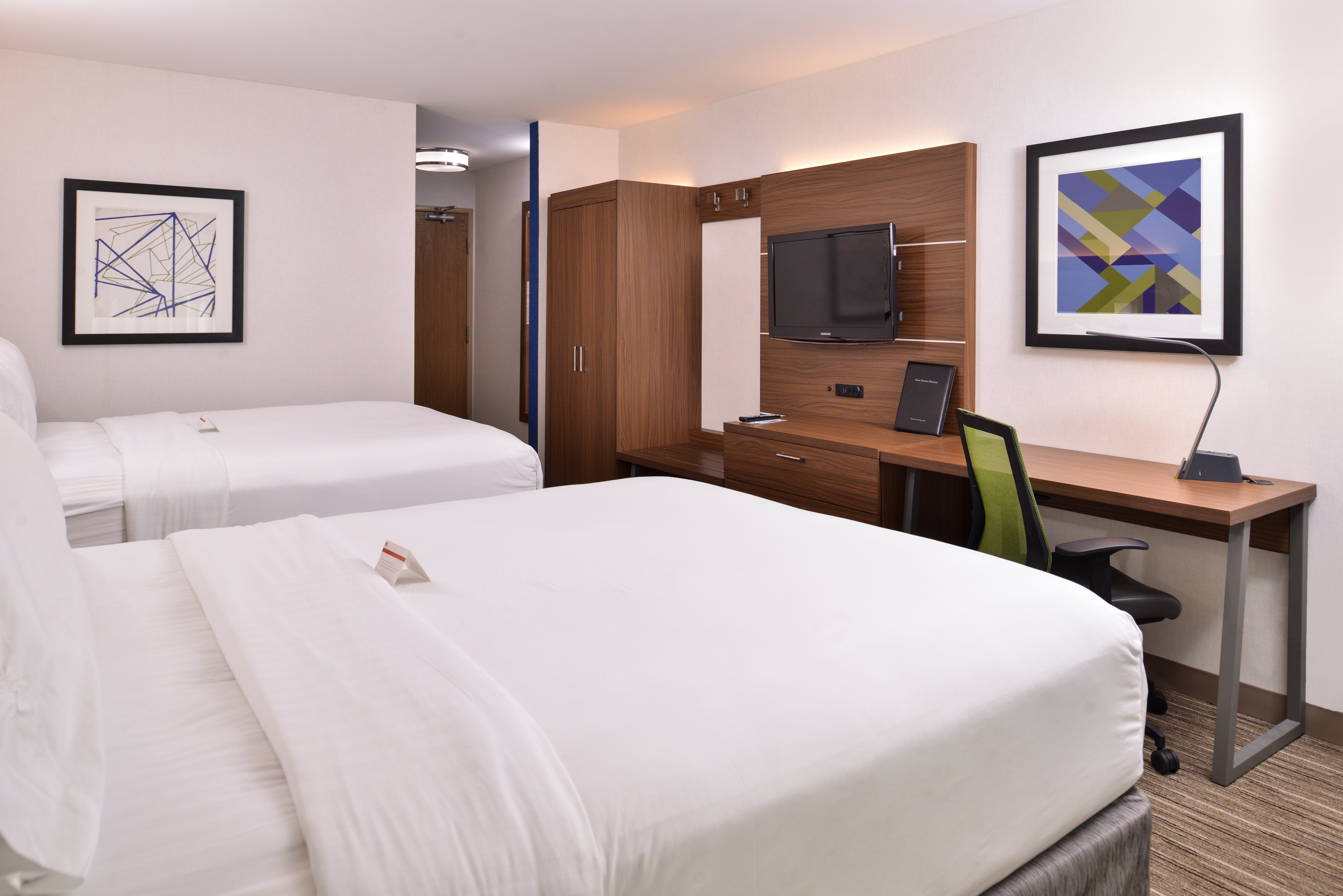 holiday inn express and suites lacey
