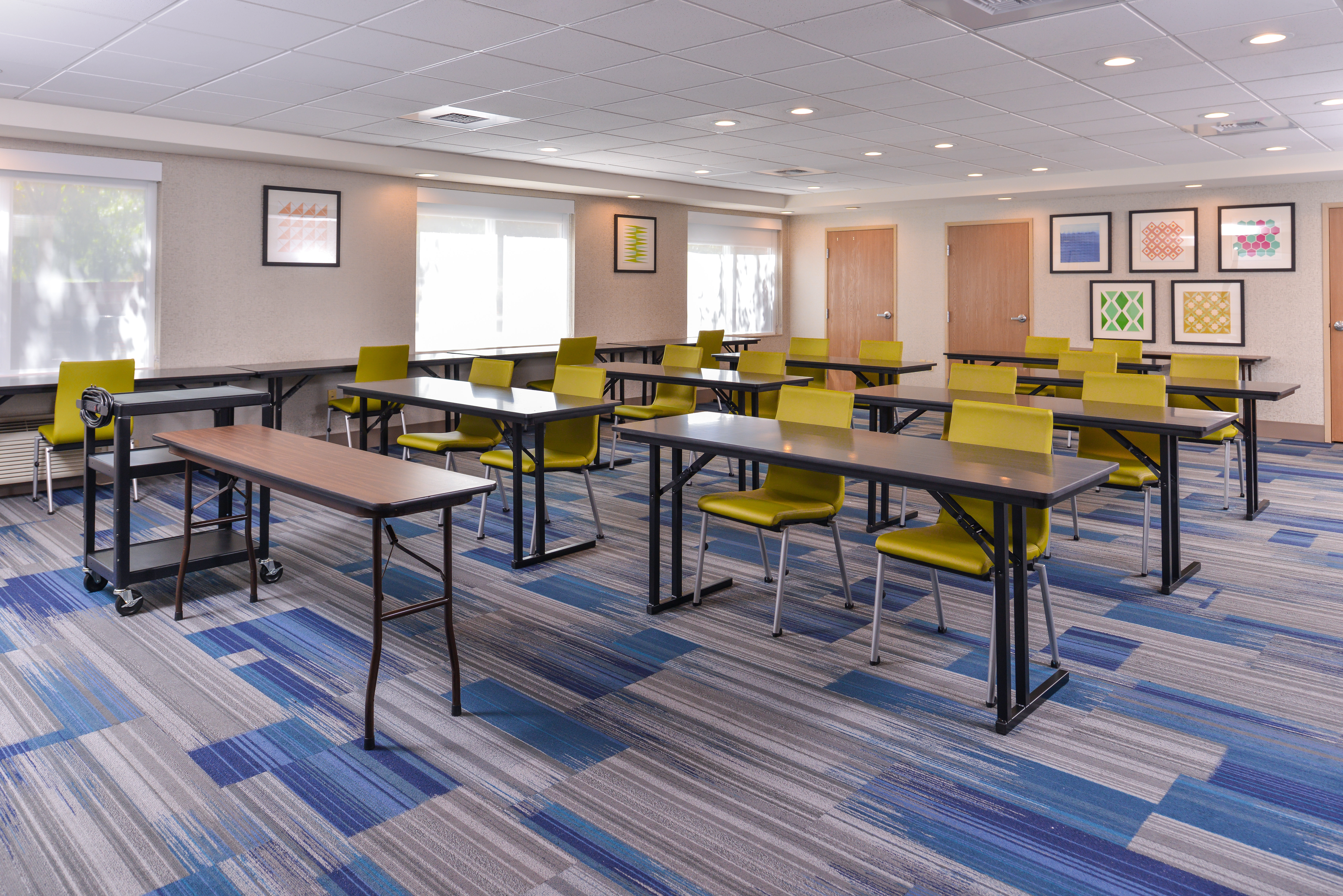 holiday inn express and suites lacey