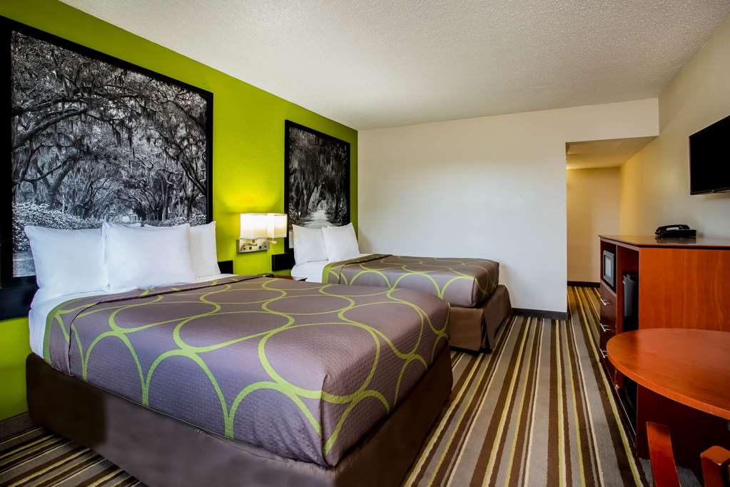 super 8 by wyndham lake city