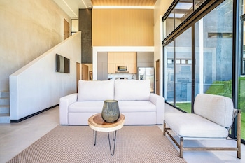 epic tamarindo boutique hotel