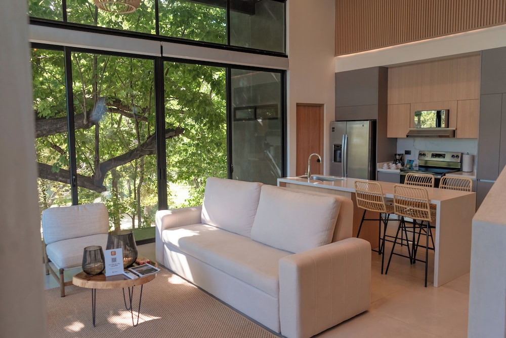 epic tamarindo boutique hotel