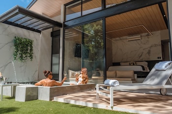 epic tamarindo boutique hotel