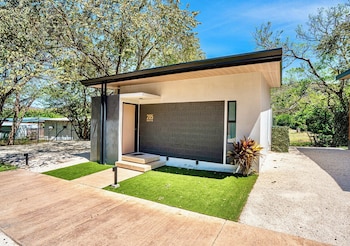 epic tamarindo boutique hotel