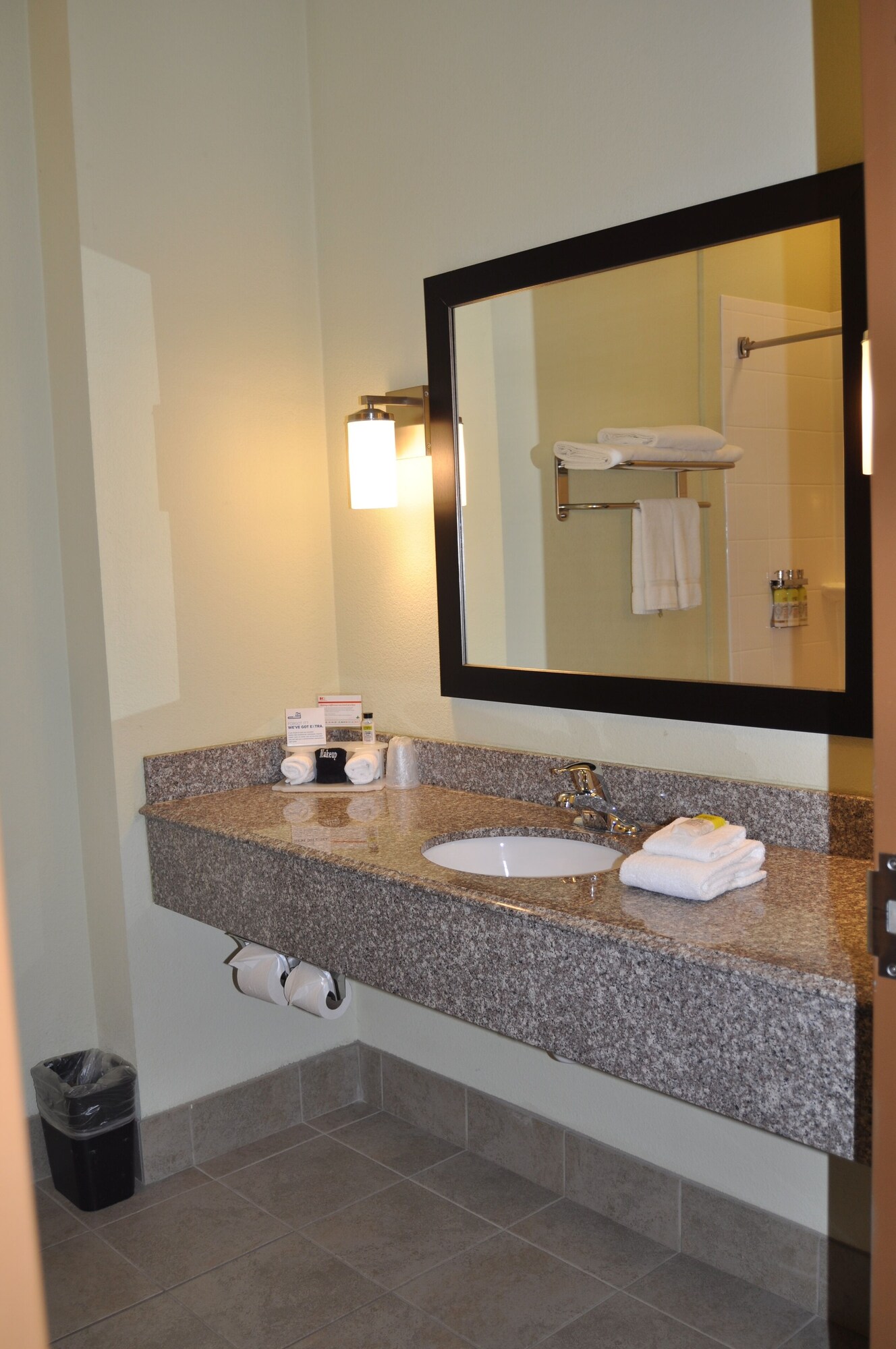 holiday inn express and suites lebanon by ihg