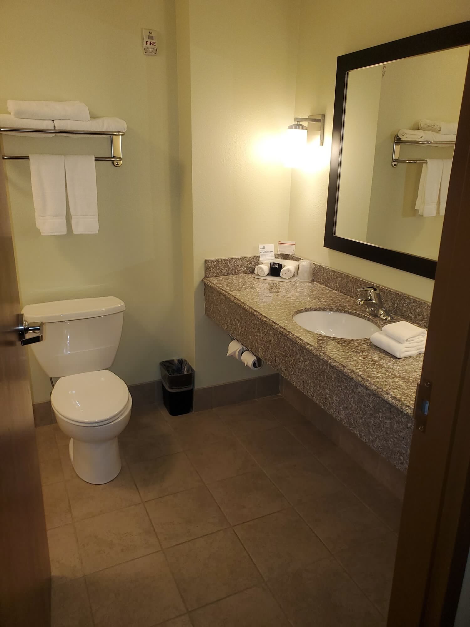 holiday inn express and suites lebanon by ihg