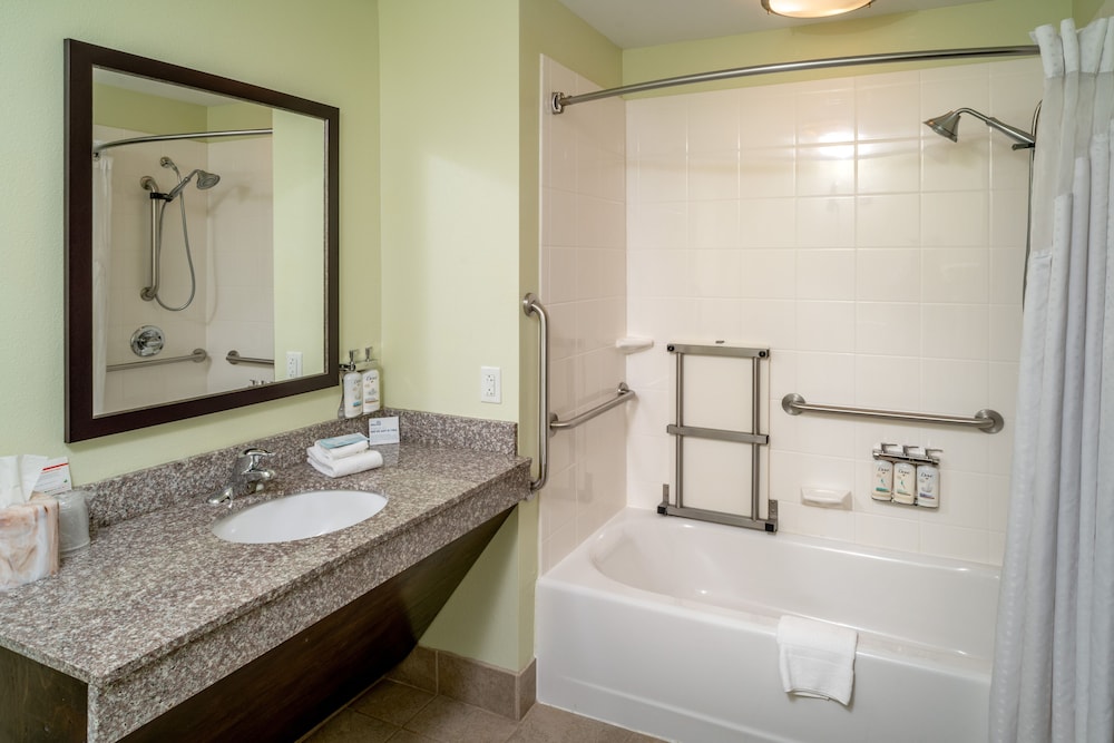holiday inn express and suites lebanon by ihg