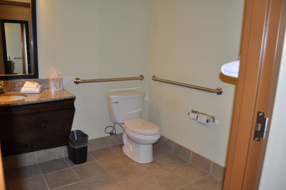 holiday inn express and suites lebanon by ihg
