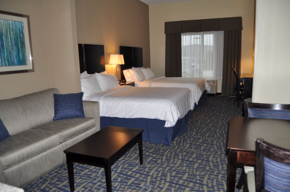 holiday inn express and suites lebanon by ihg