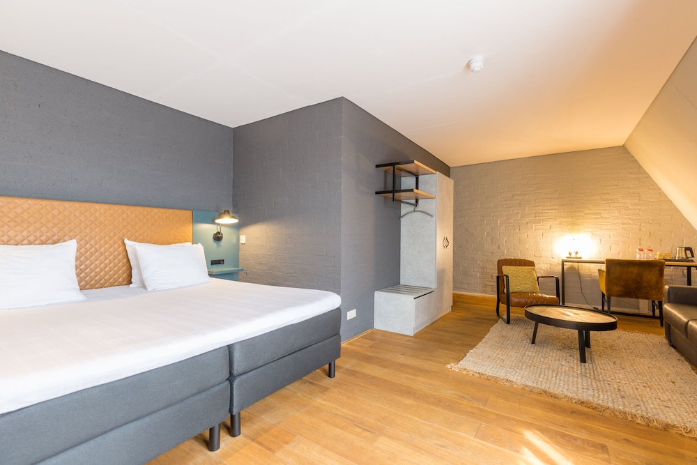 leonardo hotel lelystad city center