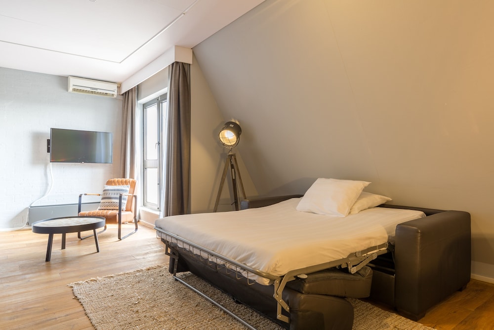 leonardo hotel lelystad city center