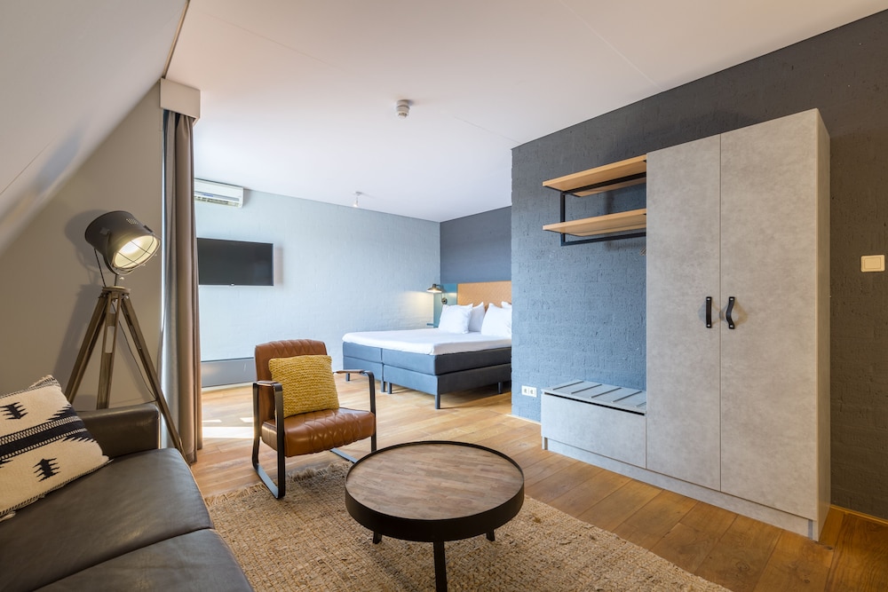 leonardo hotel lelystad city center