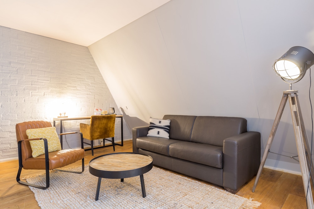 leonardo hotel lelystad city center