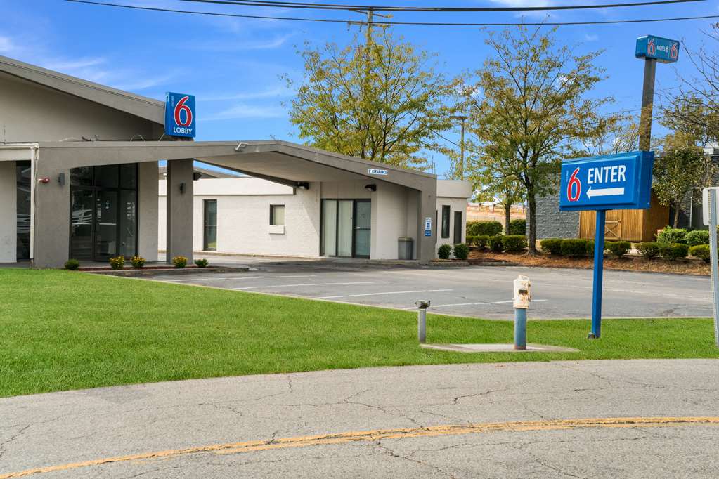 motel 6 lexington ky airport