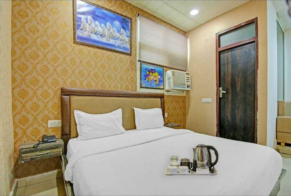 hotel grand inn