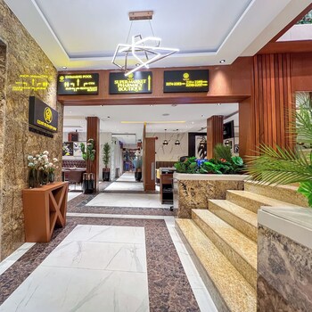 joker hotel and suite