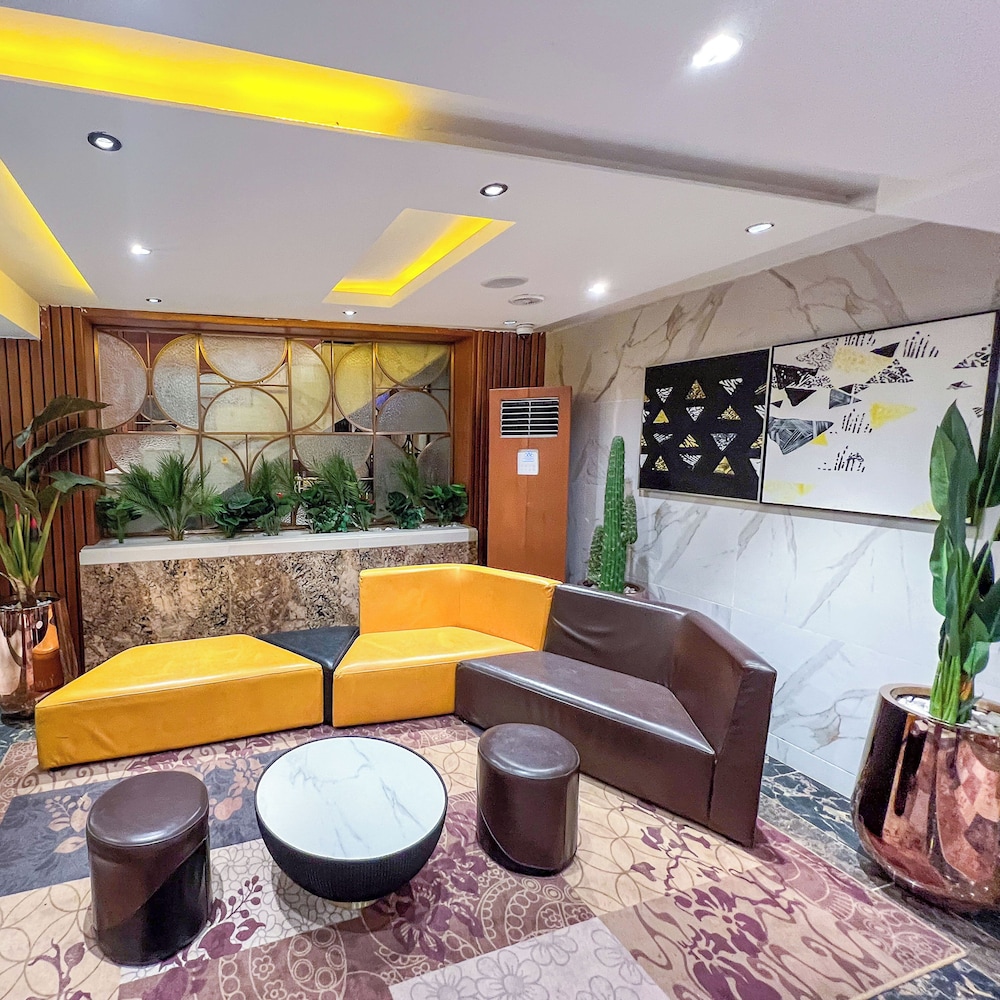 joker hotel and suite