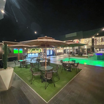 joker hotel and suite