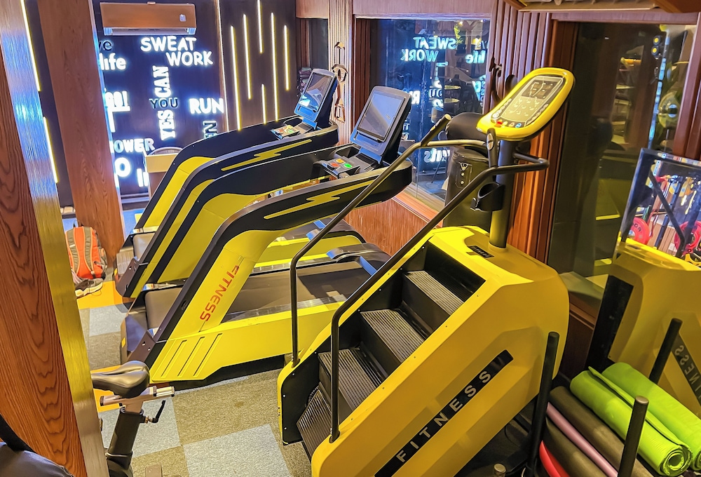 joker hotel and suite
