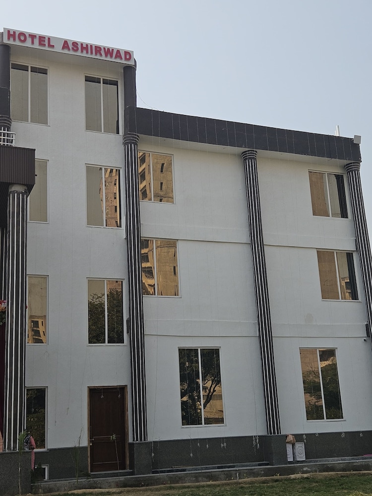hotel ashirwad