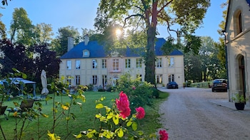Chateau De Bellefontaine,Caen>>Bayeux,4 star