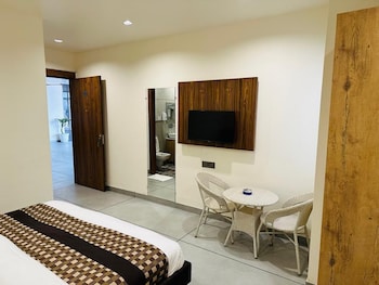 Hotel Bleu Ville,,2 star