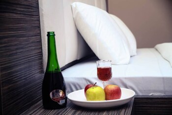 mo house hotel and event center