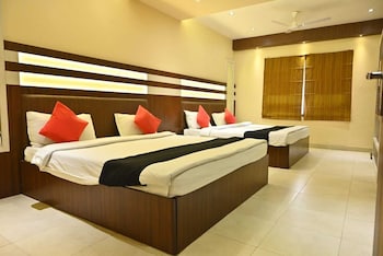 Hotel Royal Cottage,,0 star