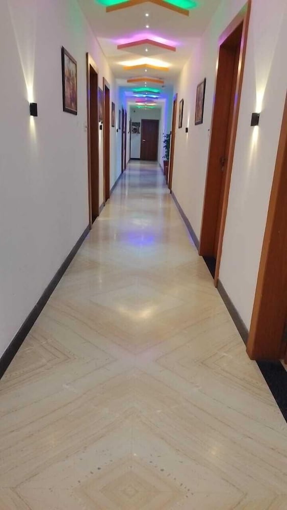 hotel brij palace and restaurant