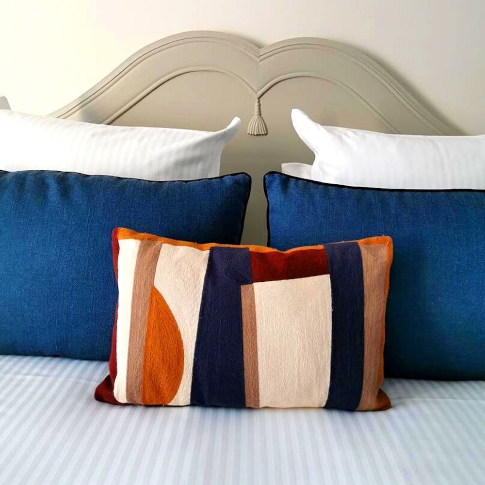 hostellerie cedre and spa beaune