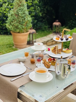 Hostellerie Cèdre & Spa Beaune,Beaune>>Aloxe-Corton,5 star