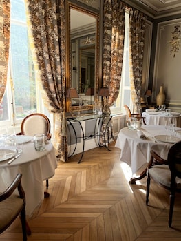 Hostellerie Cèdre & Spa Beaune,Beaune>>Aloxe-Corton,5 star