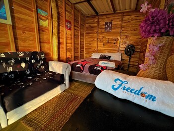freedom beach hotel