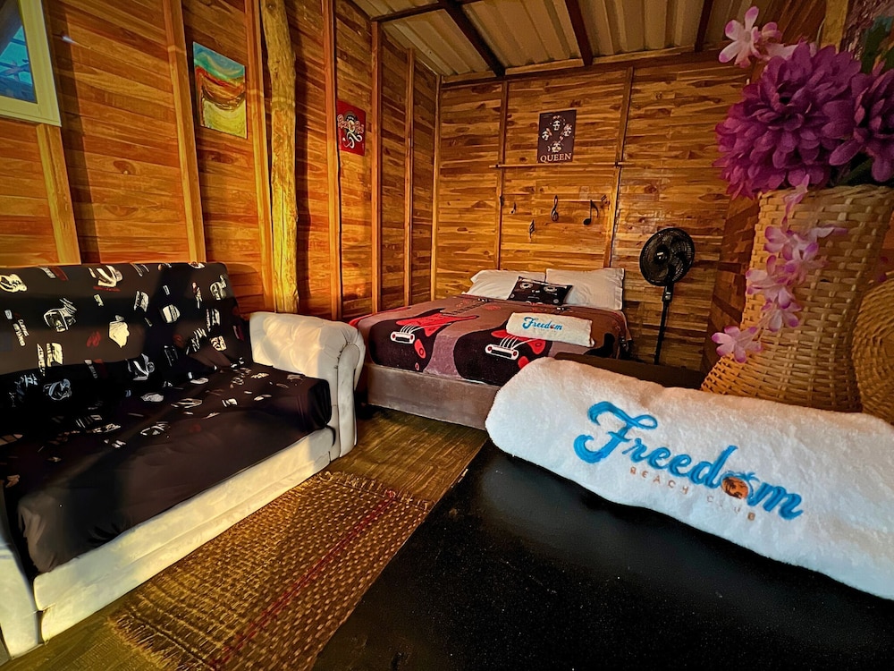 freedom beach hotel