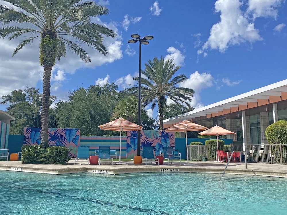 holiday inn orlando disney springs area