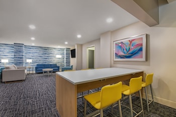 Holiday Inn Orlando - Disney Springs Area,Lake Buena Vista>>Celebration,4 star