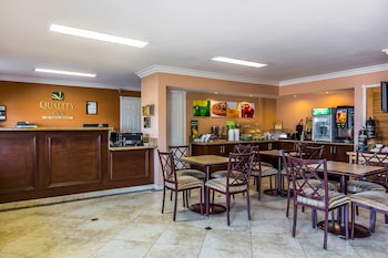Quality Inn Lake Elsinore I-15,Hemet>>Canyon Lake,3 star