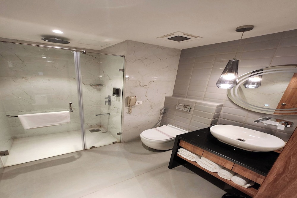 hotel southgate goa