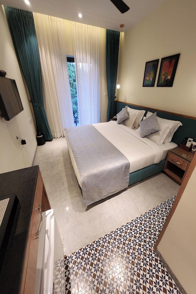 hotel southgate goa