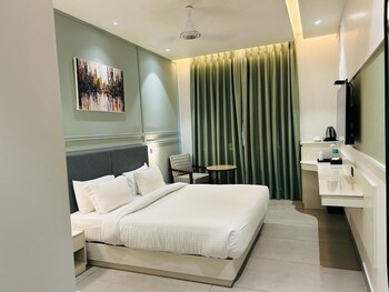 five elements hotels goldleaf haldwani