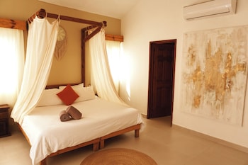 enigmatic hotel experience